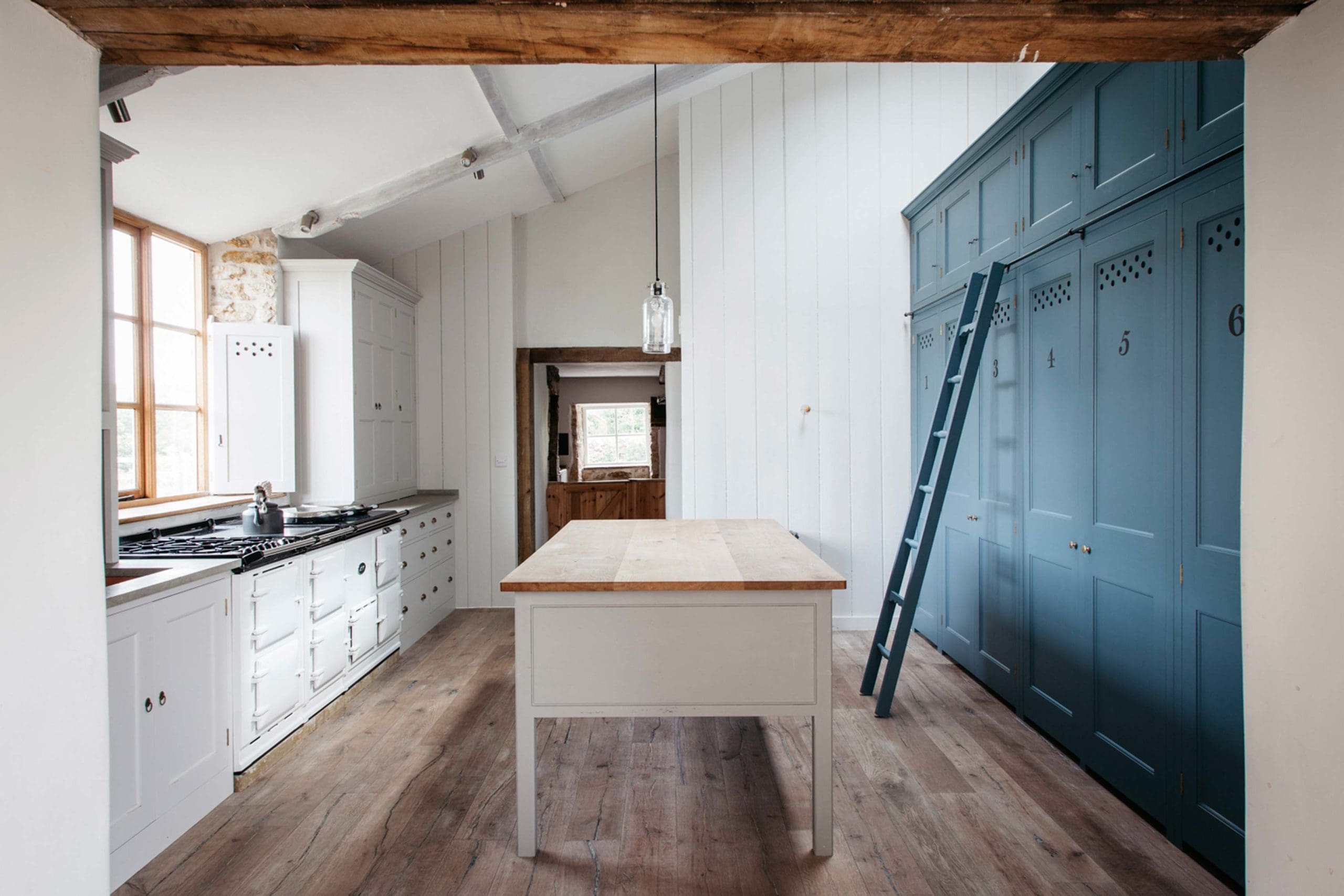  Dorset Farmhouse english kitchen with Ladder