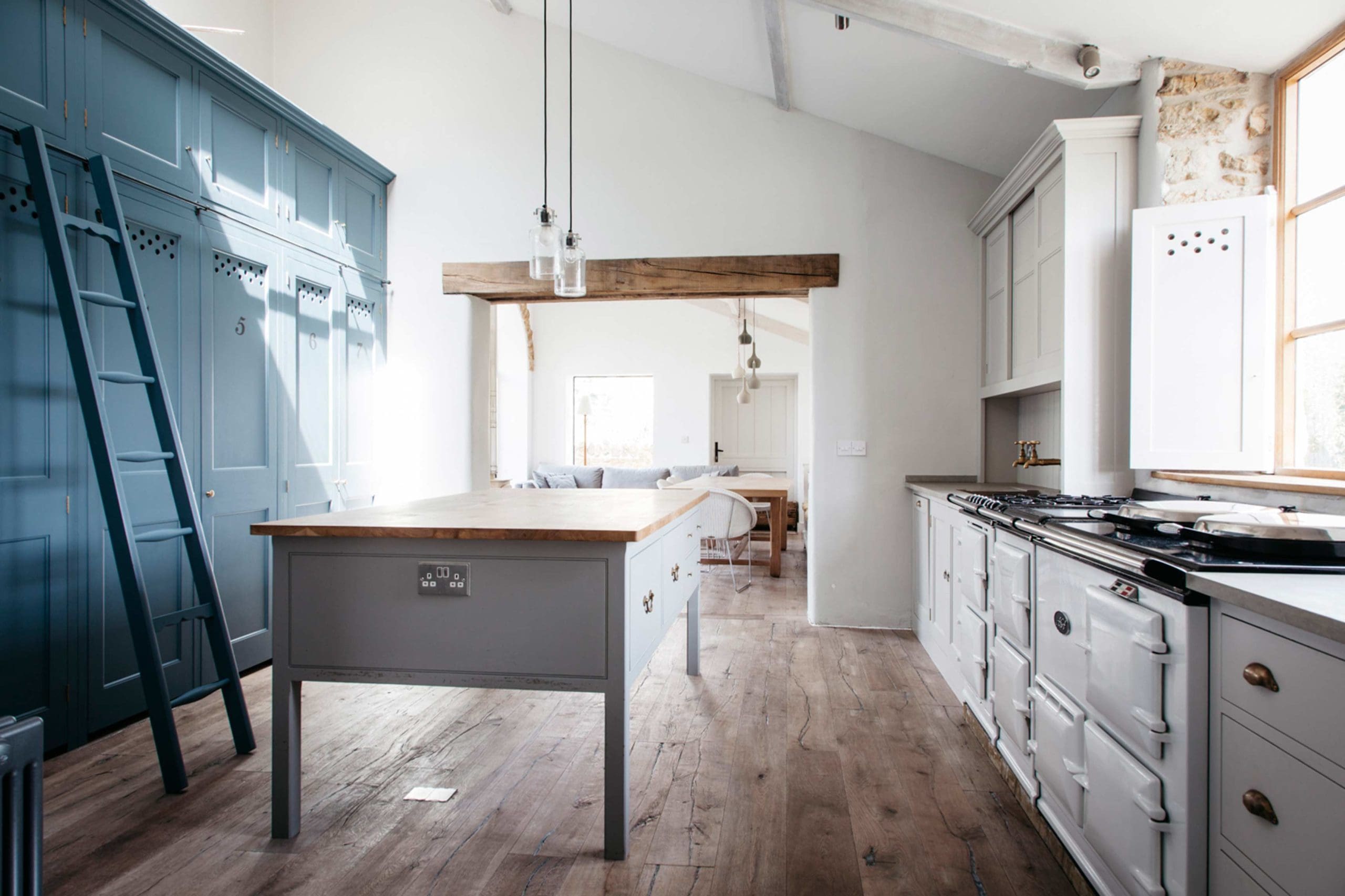  Modern Dorset Farmhouse Kitchen