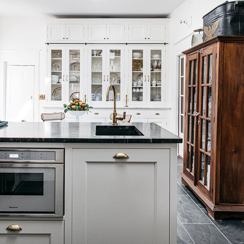 Plain English Design kitchens in the USA Provincetown project lifestyle image